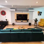Apartment Vibe House *