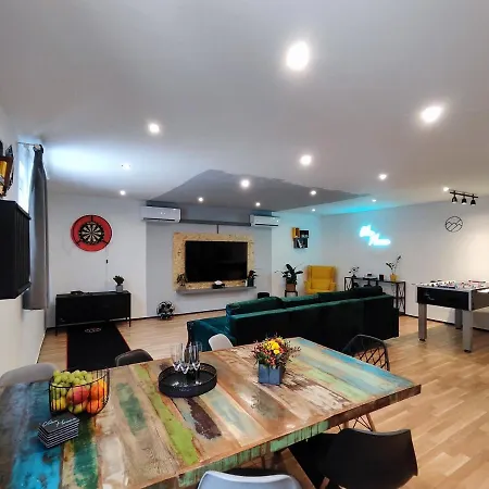 Lägenhet Vibe House *