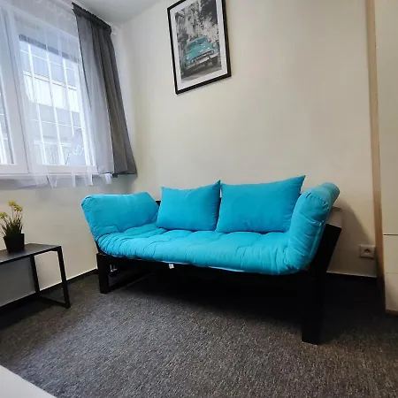 Vibe House *