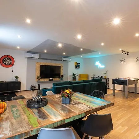 Lägenhet Vibe House *